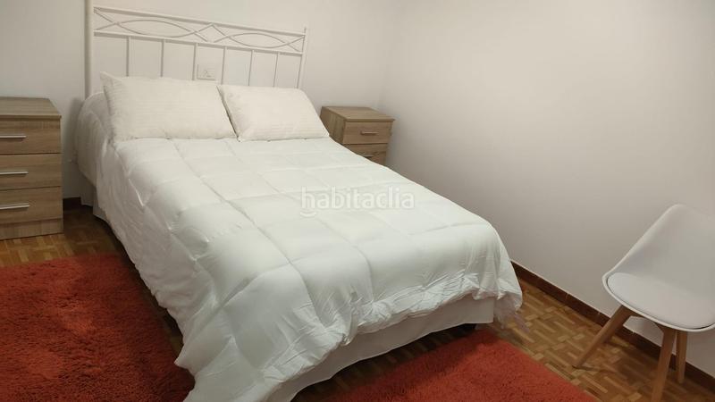 Foto d2de2a7d-ce4d-43ec-b572-2bf7ccd87580. Piso  , con vistas a la ría en Fisterra