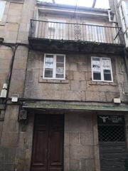 Edifici  Cardeal paya. Edificio en casco histórico de santiago de compostela