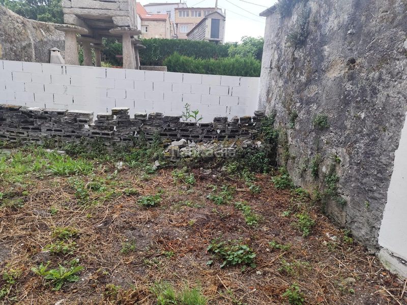 Foto 0ca59b0e-beef-4e70-8d15-339f81f9c0a8. Casa amb aparcament a Laxe