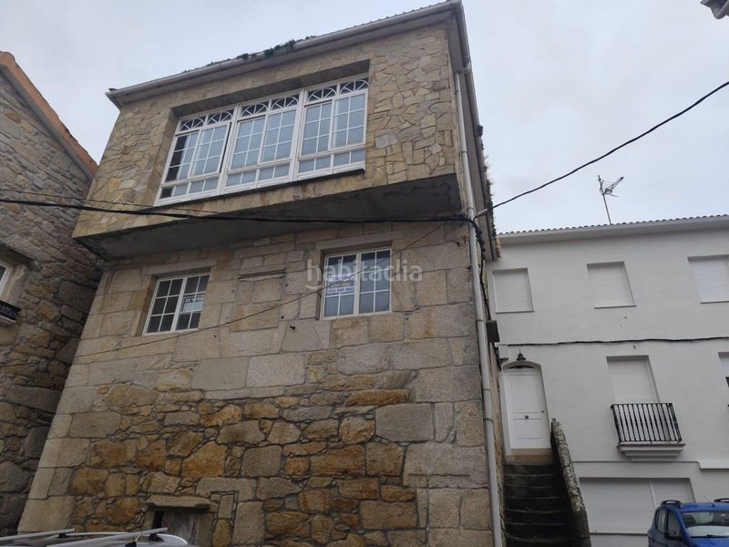 Foto 9b578af6-2816-4a6c-a266-2c7d8aba28f8. Casa amb aparcament a Laxe
