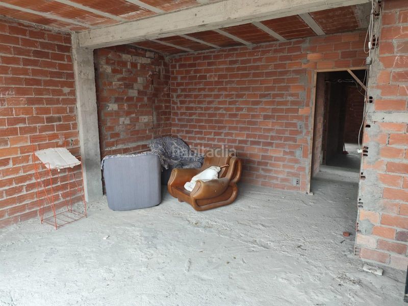 Foto bde87493-1e60-4cc4-8e41-0ad47d228501. Casa amb aparcament a Laxe