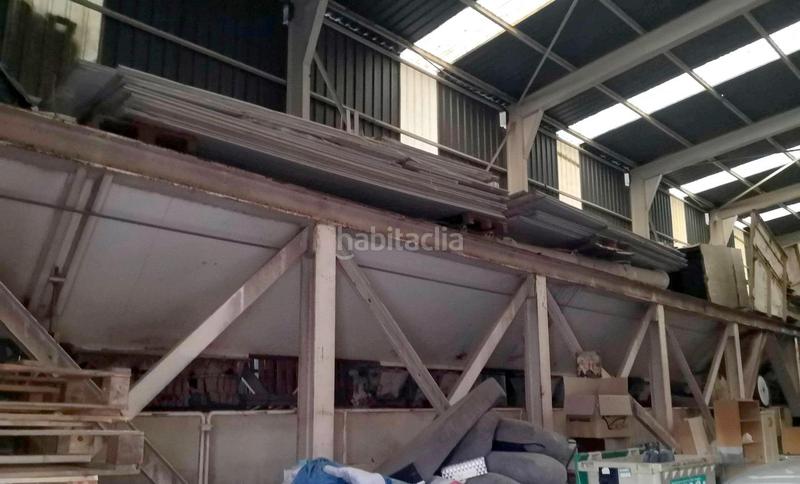 Foto 2ccf3cda-fe76-4add-9a91-e81d36383722. Bâtiment à usage industriel dans Carballo