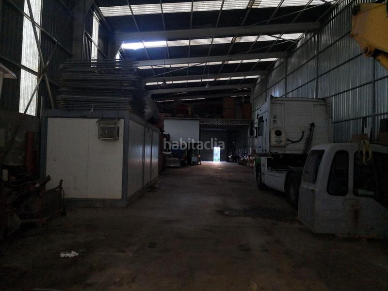 Foto 3424b654-bbbe-447a-b43f-d27b3132d58b. Bâtiment à usage industriel dans Carballo