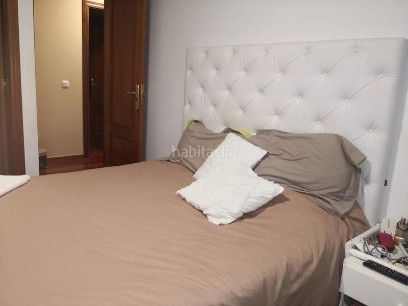 Foto 5cbe7e3e-46bd-423b-ac3e-aa1561398318. Piso  en milladoiro centro en O Milladoiro Ames