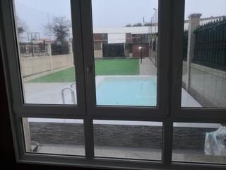 Casa en Carballo. Chalet en bertoa