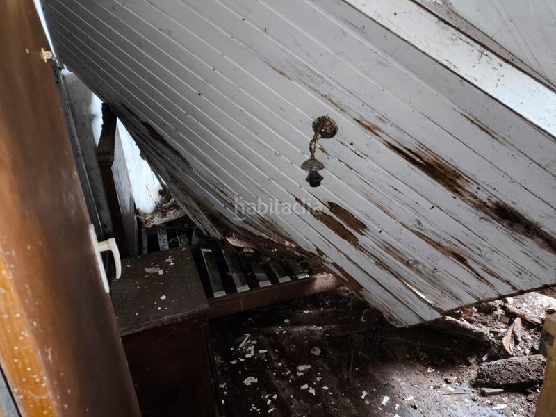 Foto d84b2c77-b95c-4721-a8e4-41812fcf9af3. Casa  para reformar en Laxe