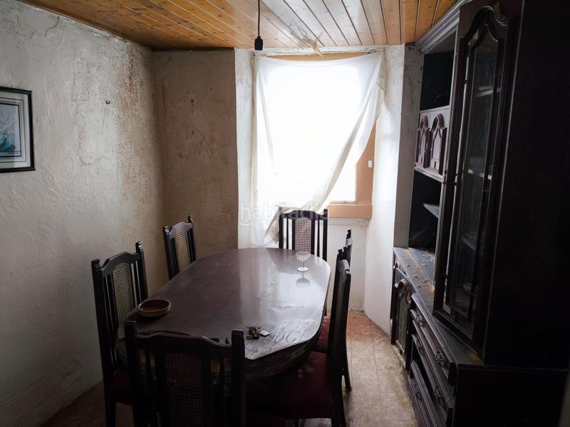 Foto f876b8d4-7a1c-477a-b34a-4ff9bfe68d6c. Casa  para reformar en Laxe