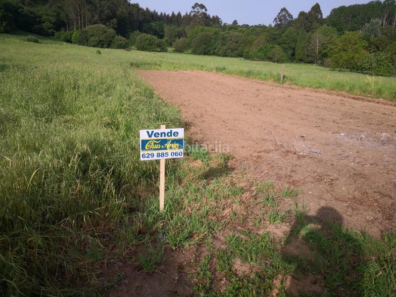 Foto f0205729-f41d-4dba-93b3-855c67436386. Terreny residencial a Laracha