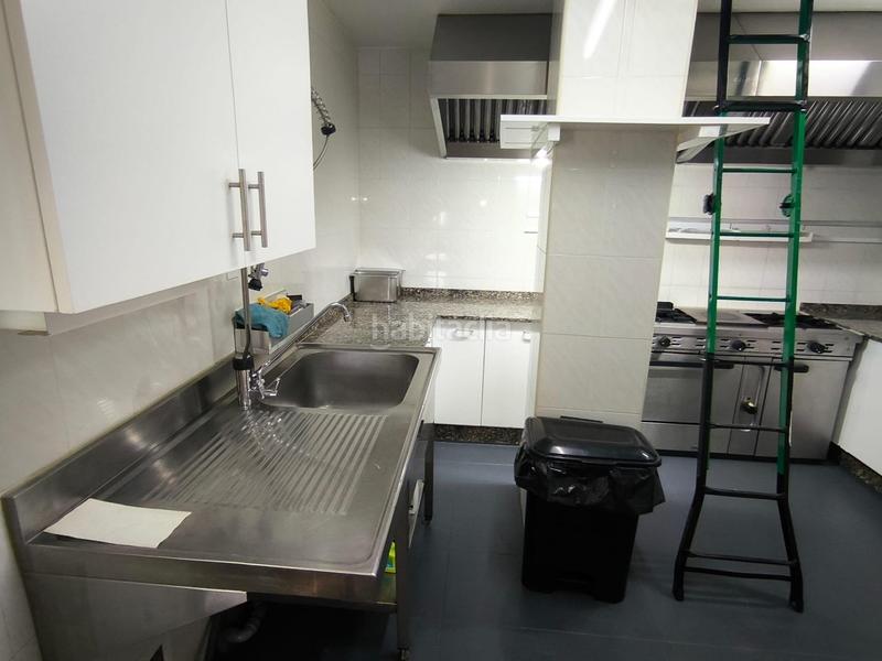 Foto 2a0ec52d-e771-4bdf-8e8f-fe0becec32d7. Local comercial local de hostelería con comidas en Carballo