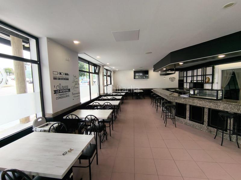 Foto 5fad1580-dd04-41a4-aea3-77ae64a738ca. Local comercial local de hostelería con comidas en Carballo