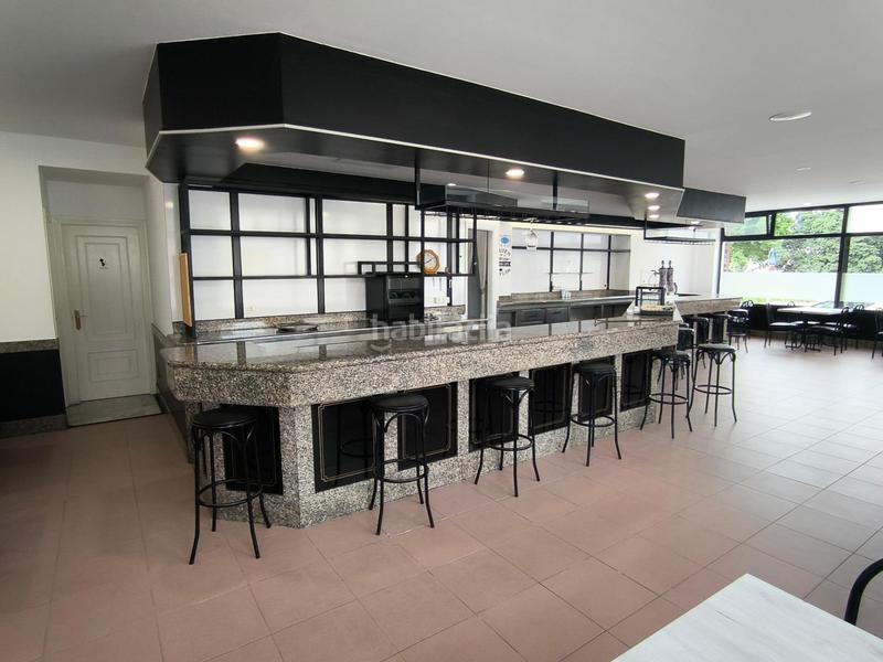 Foto 9fb201d1-a3c8-4c5b-89a5-c6fcc38dc4df. Local comercial local de hostelería con comidas en Carballo