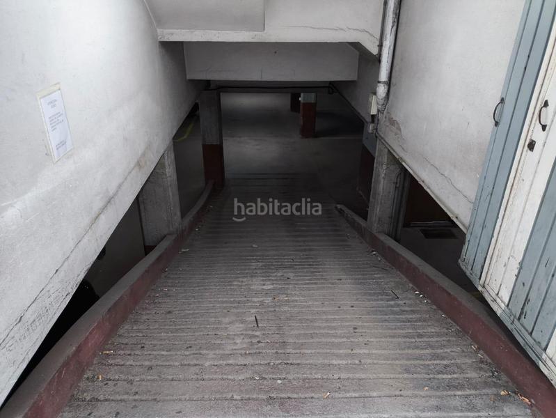 Foto e68dc23d-b360-4bad-be92-1bac11f8df0a. Aparcament cotxe a Carballo