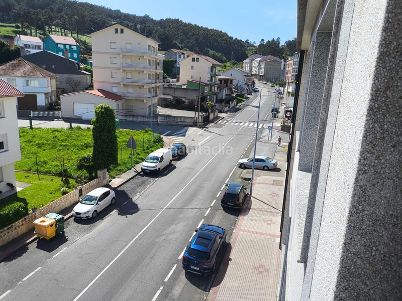 Foto b9ae7429-fa75-44ef-b8ea-9c4651706a7b. Pis amb calefacció aparcament a Laxe