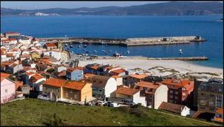 Pis  Calle villa amparo. Piso en laxe con vistas al mar