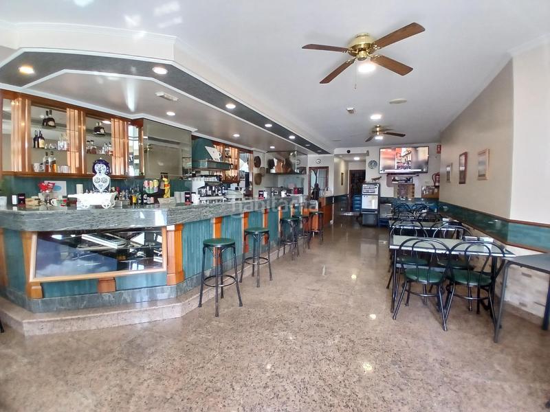 Foto 095e78dc-b62b-4d7e-8b6e-a090409da517. Local comercial negocio de hostelería en pleno funcionamiento en Carballo