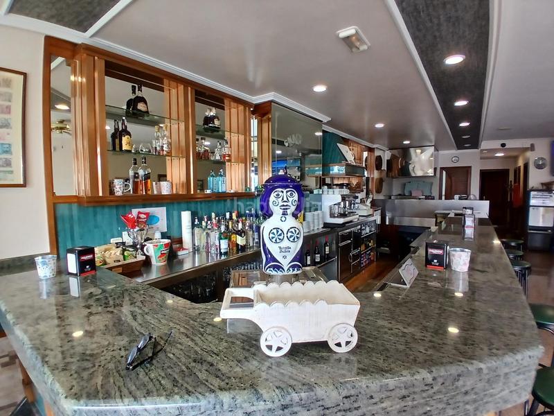 Foto b0068669-4a54-4e41-8aa6-e00df133baa4. Local comercial negocio de hostelería en pleno funcionamiento en Carballo