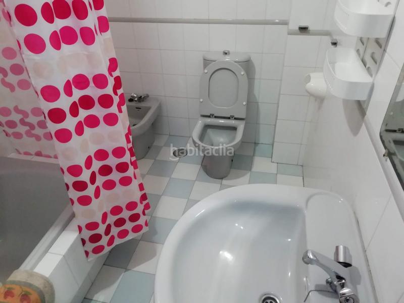 Foto 8f9c05d2-c14e-485d-a0b8-c54fc3b61c9f. Piso se vende piso en calle perú en Carballo
