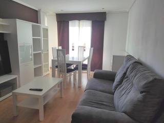 Location Appartement  Santa eufemia. Piso zona colegio fogar  chorís