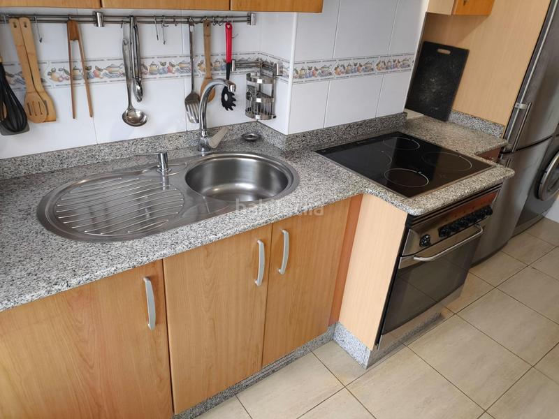 Foto 0861f3c8-f94b-46ab-b0d8-488ae5febe9b. Alquiler piso  en cluis calvo, en Carballo