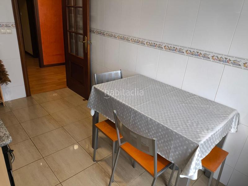 Foto 33979865-0f65-4627-8b48-1b4d04886d79. Alquiler piso  en cluis calvo, en Carballo