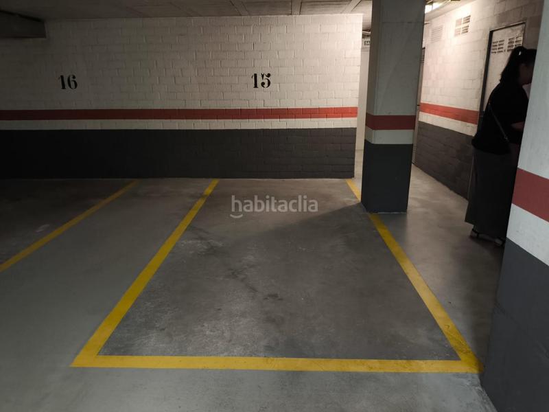 Foto 7a8eb15f-eb2f-4895-be01-8bac43f24697. Alquiler piso  en cluis calvo, en Carballo