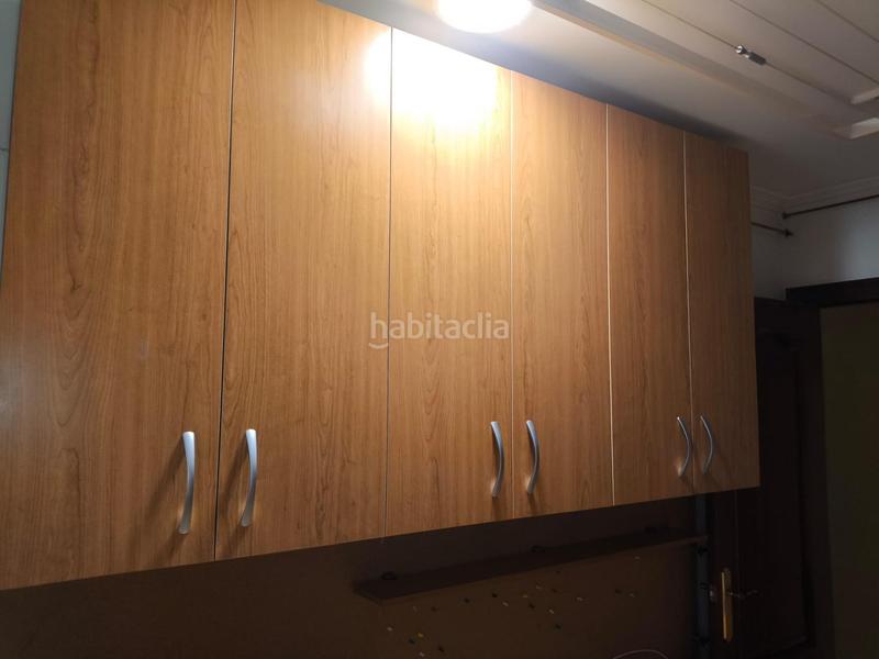 Foto 934a99e5-22bc-4144-9997-55b925b318fc. Alquiler piso  en cluis calvo, en Carballo