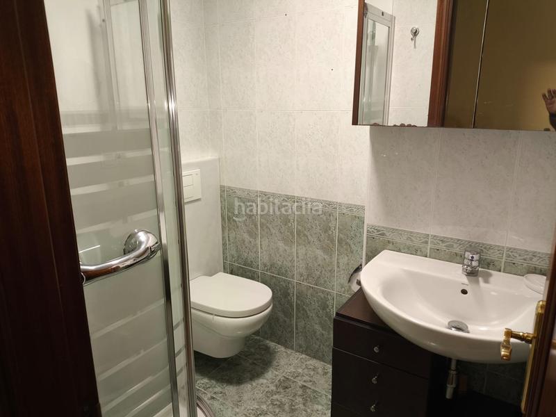 Foto fe8a9282-94ec-4347-b864-20795176af03. Alquiler piso  en cluis calvo, en Carballo