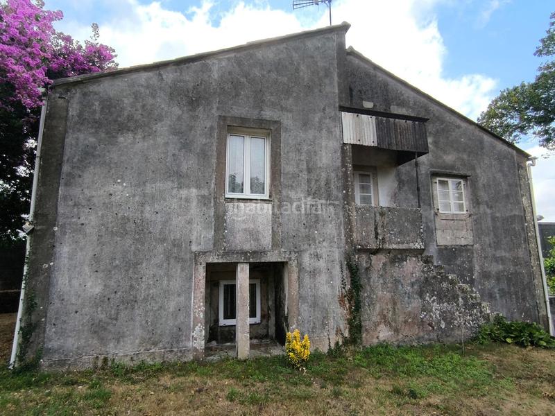 Foto b7f04183-08c2-49b8-91f7-beab110c4367. Casa  grande señorial de piedra en outeiro, en Coristanco