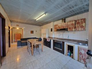 Masia  Lugar tapia. Casa con terreno para reformar en a tapia, laracha