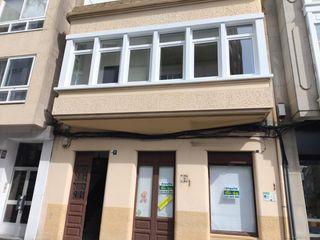 Miete Geschäftsraum  Calle coruña. Amplio local comercial en alquiler en el centro de carballo