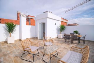 Maison jumelée à Jerónimo y Avileses
