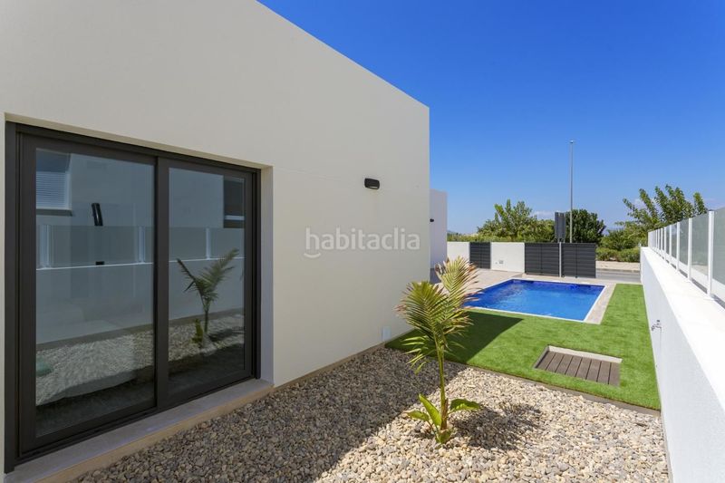 Foto 2b4f8112-eded-4440-9566-a0fb2428b545. Chalet en Daya Nueva