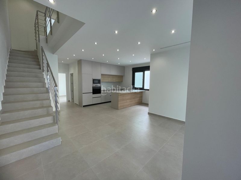 Foto c2b673b8-ef65-4bd7-a268-c31f65e244b0. Xalet amb aparcament piscina a Almoradí