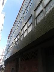 Édifice  Agra rio. Edificio en malpica