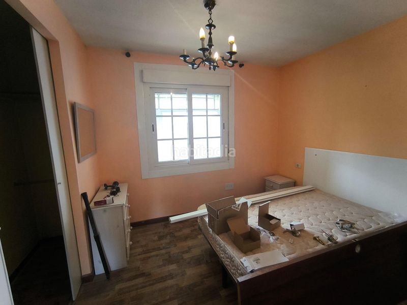 Foto 3b436b02-1463-46ea-8911-835f5440a250. Casa amb aparcament a Carballo