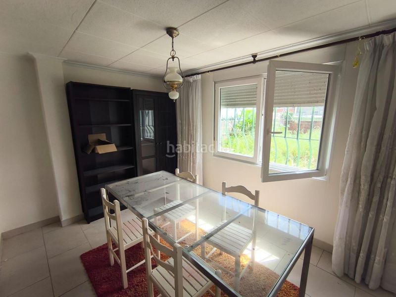 Foto bbaec20f-9f1f-4a82-85d8-d520d02efcd0. Casa amb aparcament a Carballo