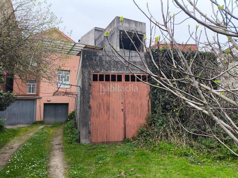 Foto 6445152d-ee43-44ea-9249-734eedf23195. Casa amb aparcament a Coristanco