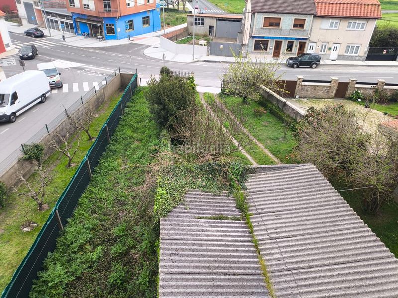 Foto c9083627-9351-4e0b-b8fe-82c5f1f8679f. Casa amb aparcament a Coristanco