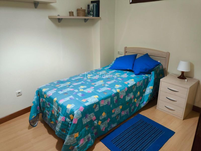 Foto c9b12eca-1917-4263-8ae2-2b0114ef0b52. Rent flat with heating parking in Laxe
