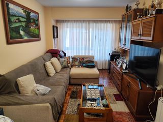 Appartement  Ourense. Piso céntrico en carballo con ascensor