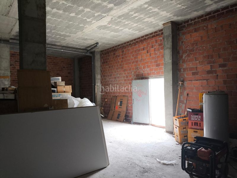 Foto c298a460-10b9-4fc2-ab7c-88850455a983. Local comercial a Laracha