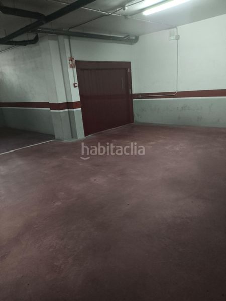 Foto c4aa7711-ec96-4147-917c-612f11f132f7. Aparcament cotxe a Cambre