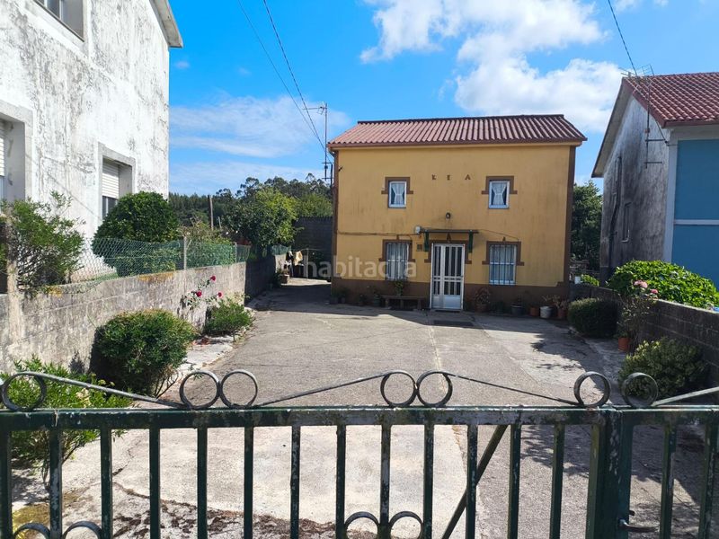 Foto 041da3ae-4aa3-4ea9-83c3-9c72ba6e5262. Casa amb aparcament a Santa Comba