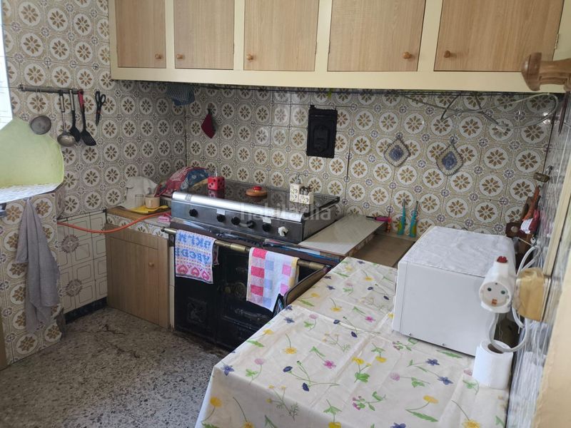 Foto 187e789b-3414-4aff-b6dd-ba9e39cfb364. Casa amb aparcament a Santa Comba