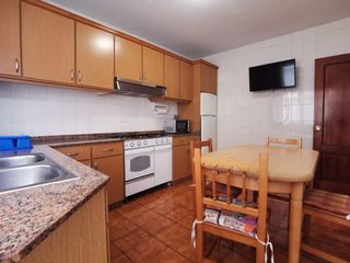Location Appartement  Santa eufemia. Piso en alquiler ideal para estudiantes o trabajadores  temporad