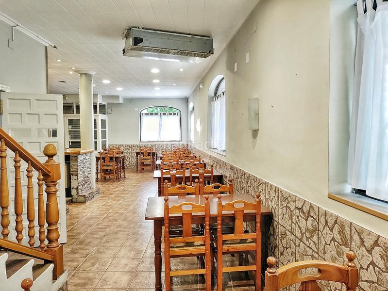 Foto a7e8a8d0-d605-4fd4-b3d4-24ec23345625. Edifici a Riudecols