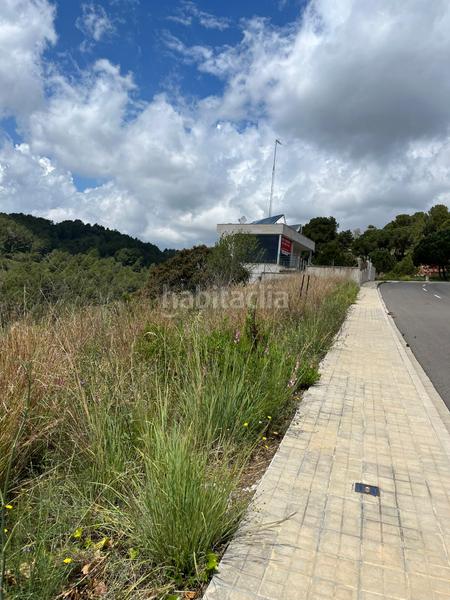 Foto 4177e85d-2c9b-4af3-a6df-055945b1e5dd. Terreno residenziale in Almoster