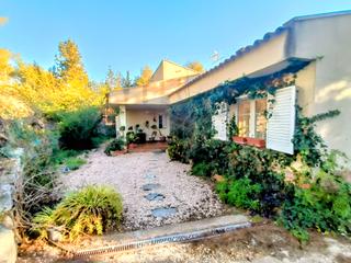 Chalet in Calle cervera 10