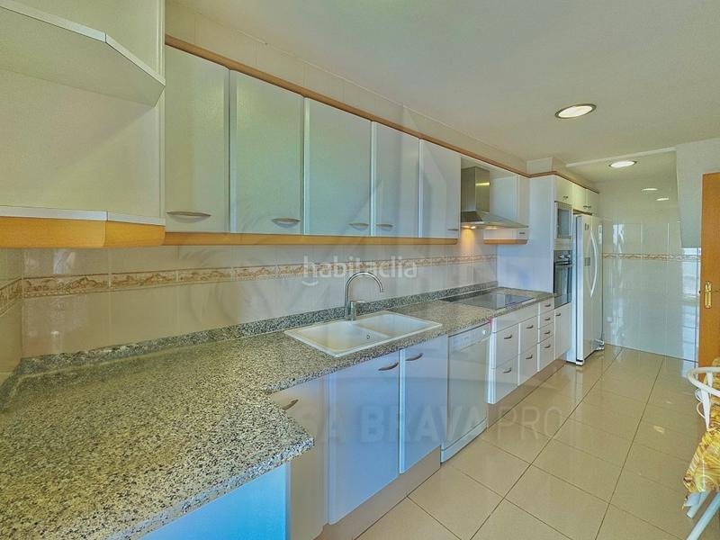 Foto c0b69c94-9367-45f5-9e38-435cadb19b40. Àtic amb aparcament a El Pedró Palamós