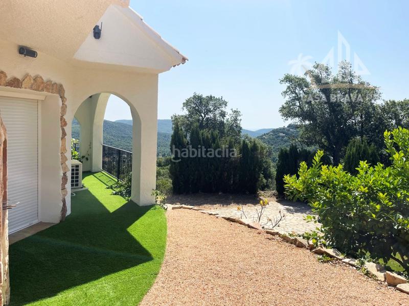Foto a015b4e6-fb89-47fb-8f55-cdb5868d2dfe. Casa vive en plena naturaleza con vistas al mar y montaña encantadora casa de una planta en val repos en Santa Cristina d´Aro